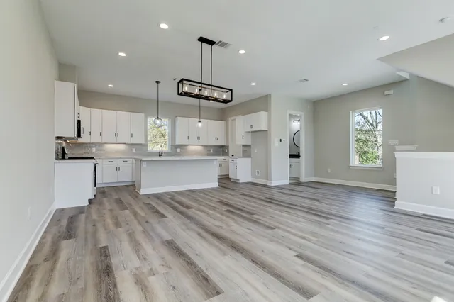 $3,095 | 2202 Rain Melody, Houston, TX 77080