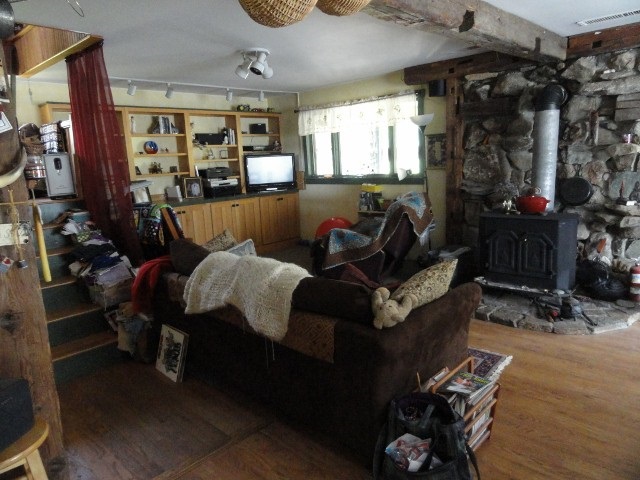 407 West Unity Road Claremont, NH 03743 - Photo 8 of 28 Gallery Image 8