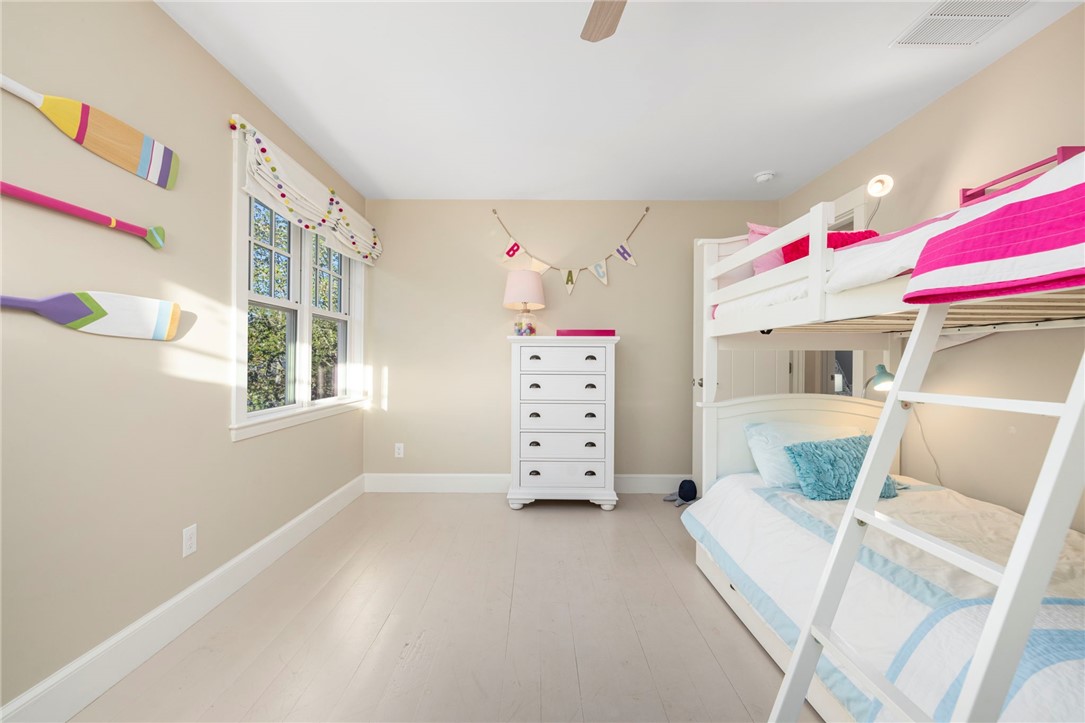 129 Ruggles Avenue Newport, RI 02840 - Photo 27 of 47 BR # 3