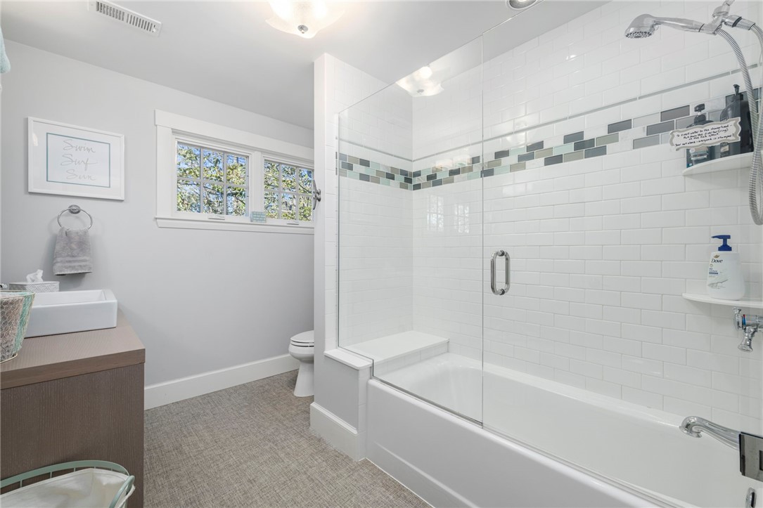 129 Ruggles Avenue Newport, RI 02840 - Photo 33 of 47