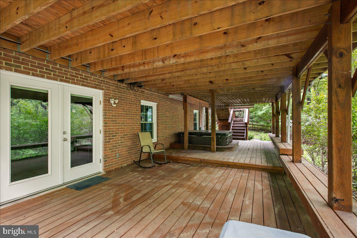 10741 Midsummer Drive Reston, VA 20191 - Photo 12 of 53