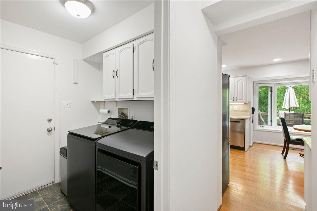 10741 Midsummer Drive Reston, VA 20191 - Photo 33 of 53