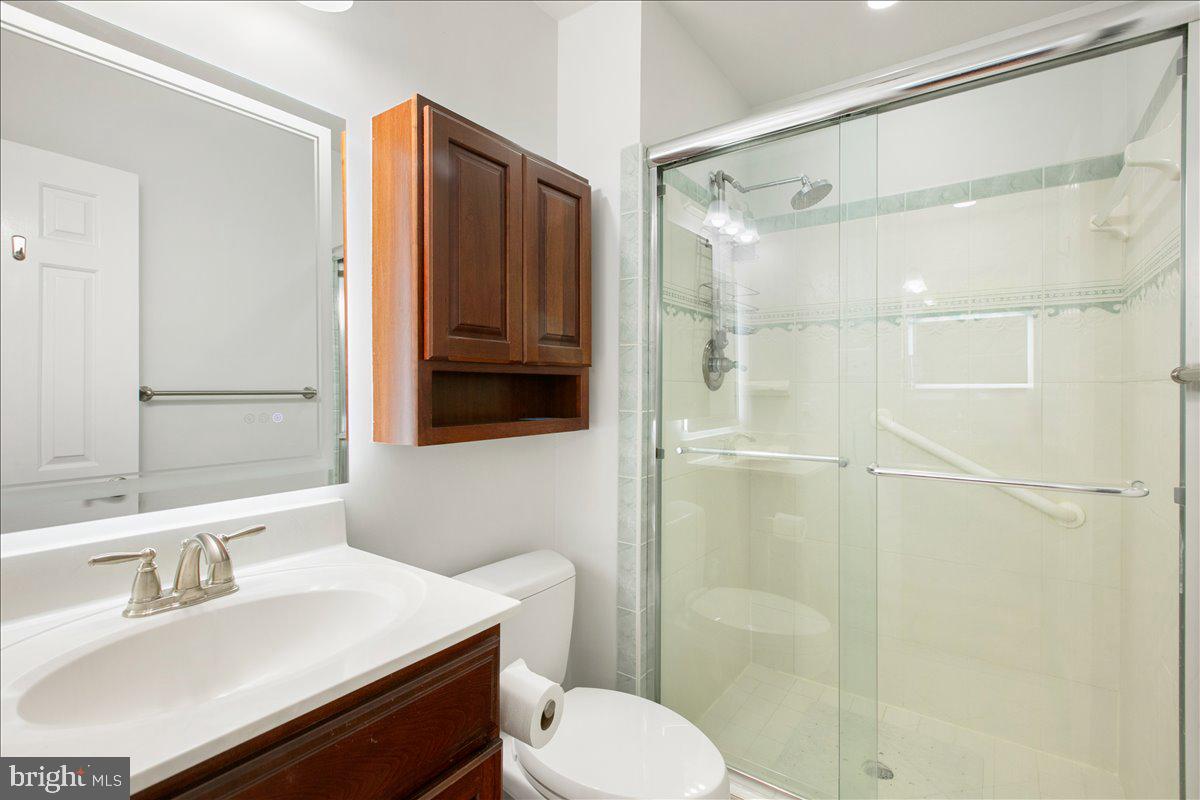 10741 Midsummer Drive Reston, VA 20191 - Photo 41 of 53