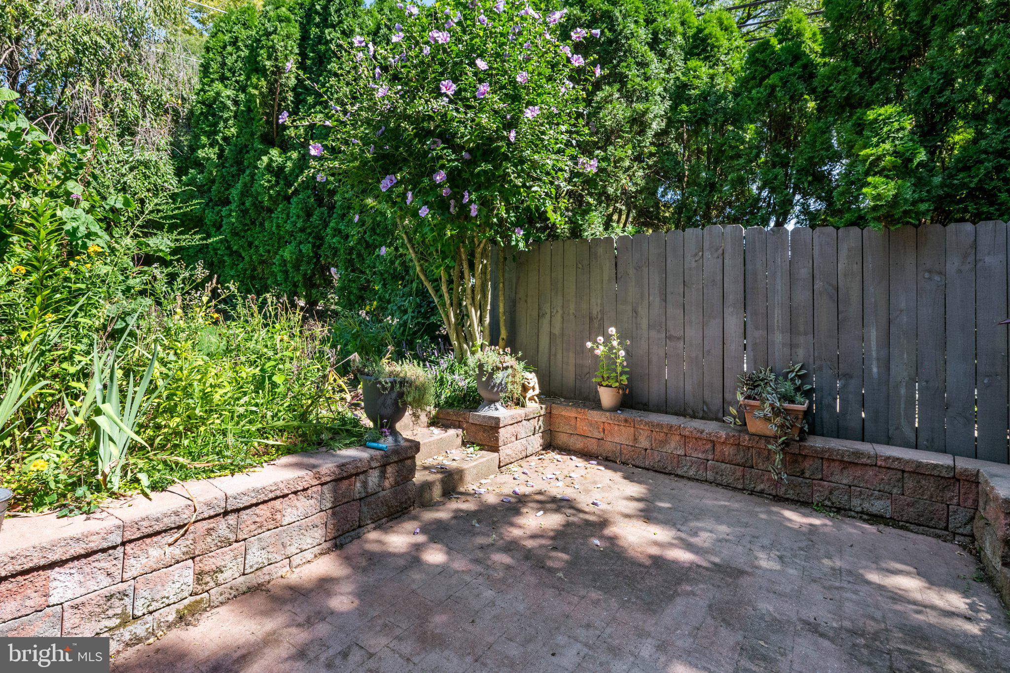 500 Sycamore Road Reading, PA 19611 - Photo 45 of 50 Patio 1