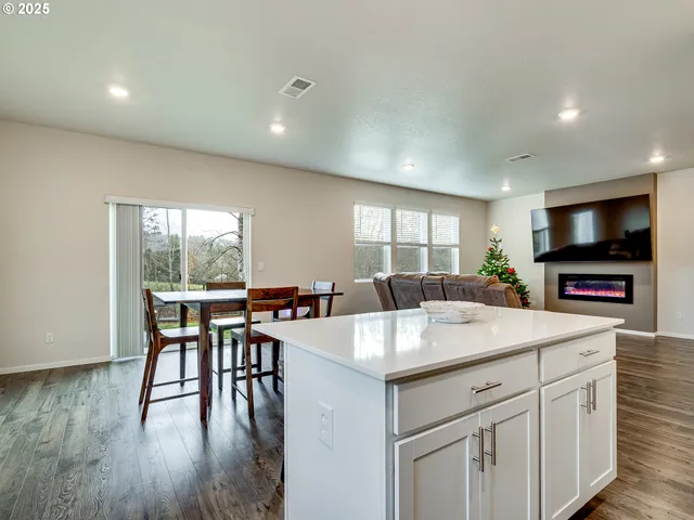 $525,000 | 3398 Southeast 36th Street, Gresham, OR 97080