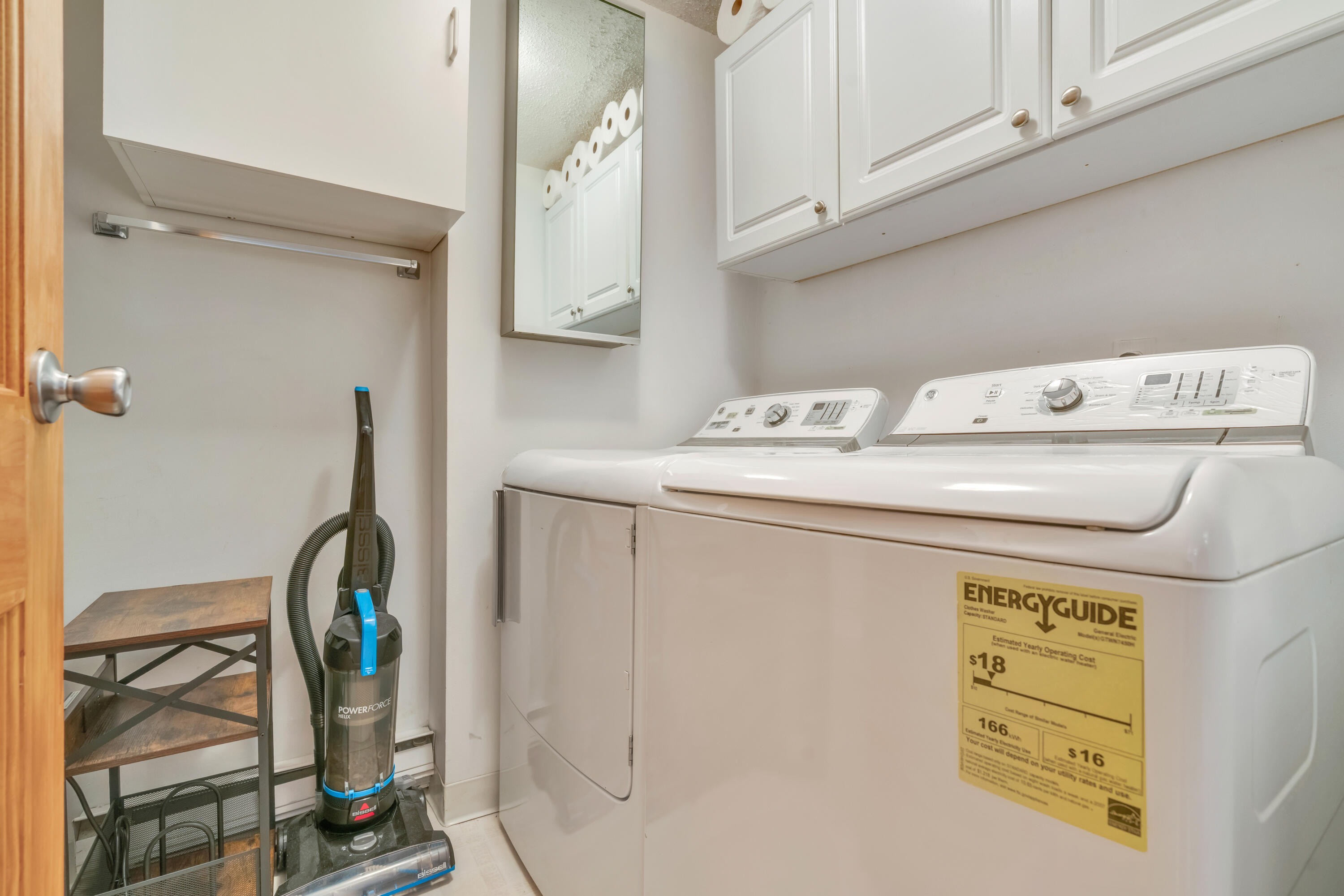 340 Eastern Promenade, Unit 216 Portland, ME 04101 - Photo 4 of 38 _DSC2334
