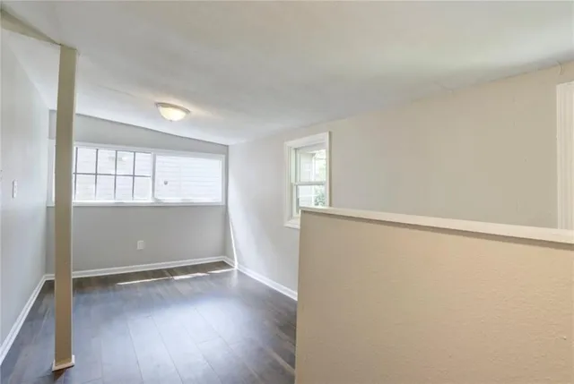 $129,500 | 212 South Huttig Avenue, Independence, MO 64053