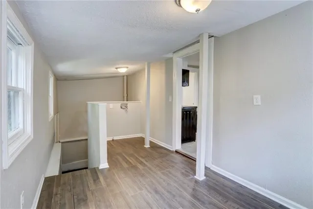 $129,500 | 212 South Huttig Avenue, Independence, MO 64053