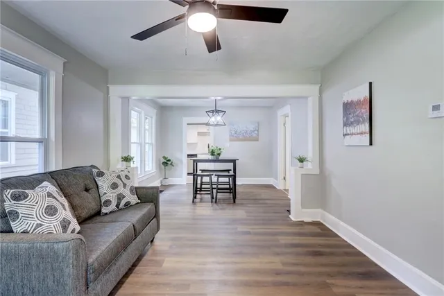 $129,500 | 212 South Huttig Avenue, Independence, MO 64053