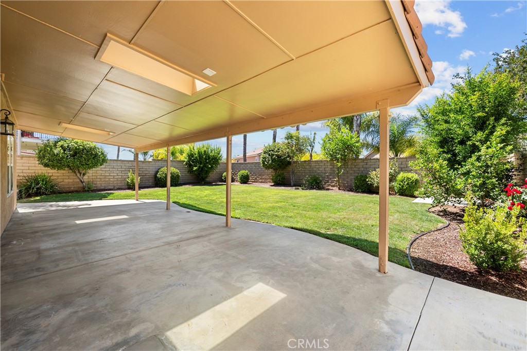28244 Springvale Lane Castaic, CA 91384 - Photo 38 of 42