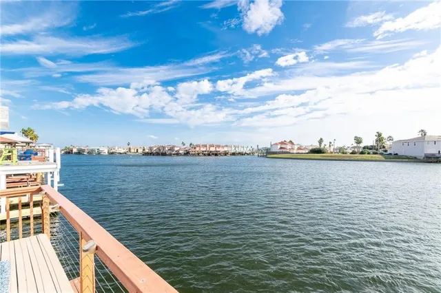 $3,500 | 13925 Dasmarinas Drive, Corpus Christi, TX 78418