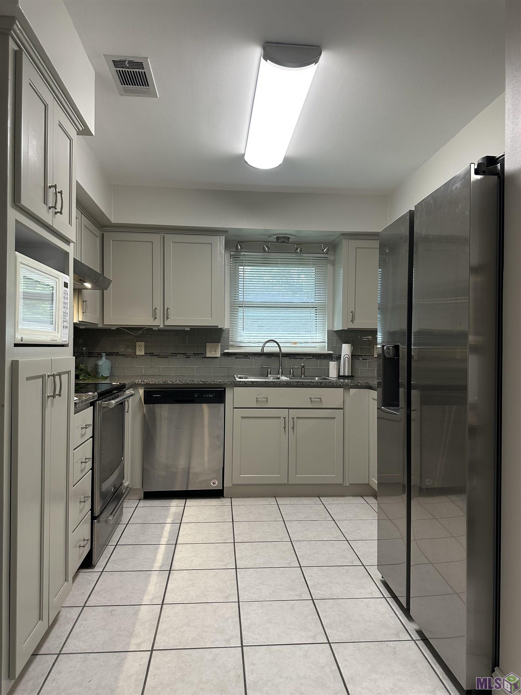 11131 Ida Avenue Baton Rouge, LA 70818 - Photo 5 of 21