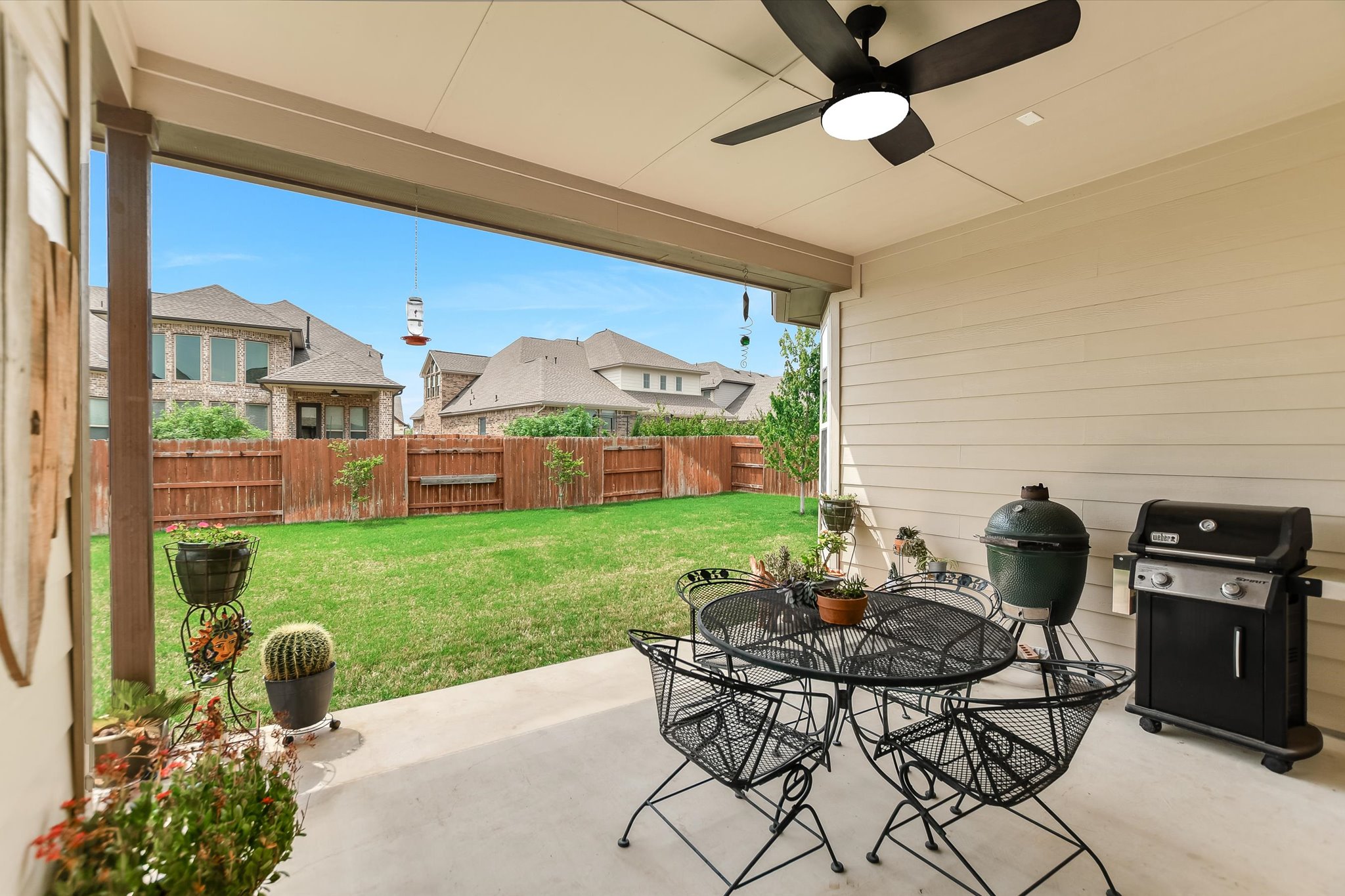 2009 Waterview Road Georgetown, TX 78628 - Photo 19 of 22 a dining room with furniture and garden view