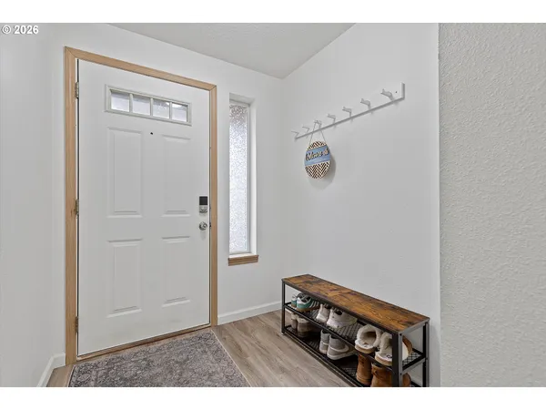 $315,000 | 13949 Beavercreek Road, Unit 102, Oregon City, OR 97045