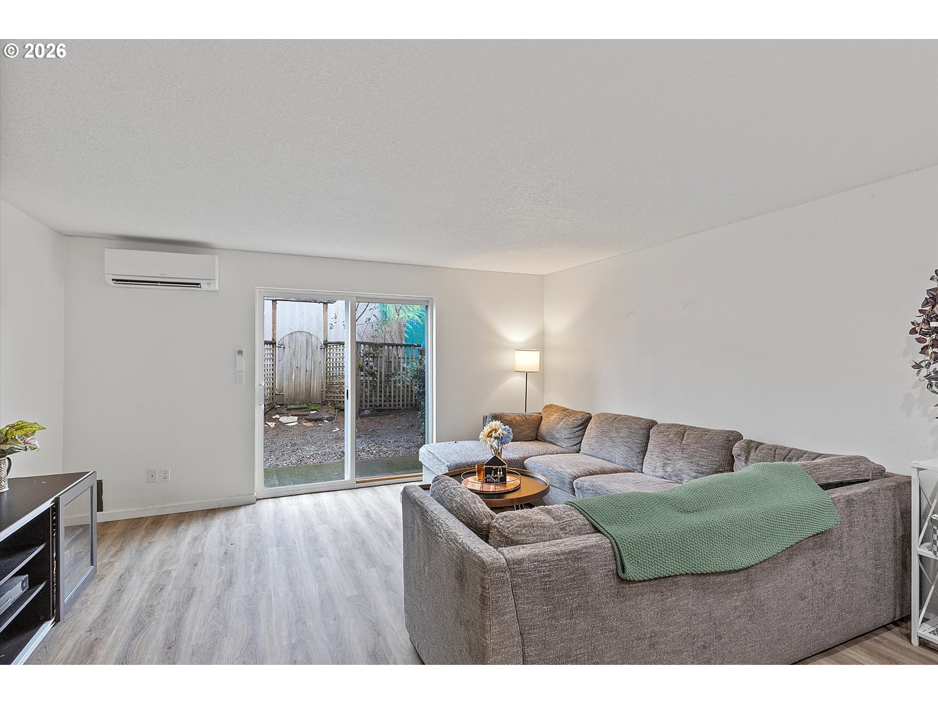 13949 Beavercreek Road, Unit 102 Oregon City, OR 97045 - Photo 7 of 24 Family Room