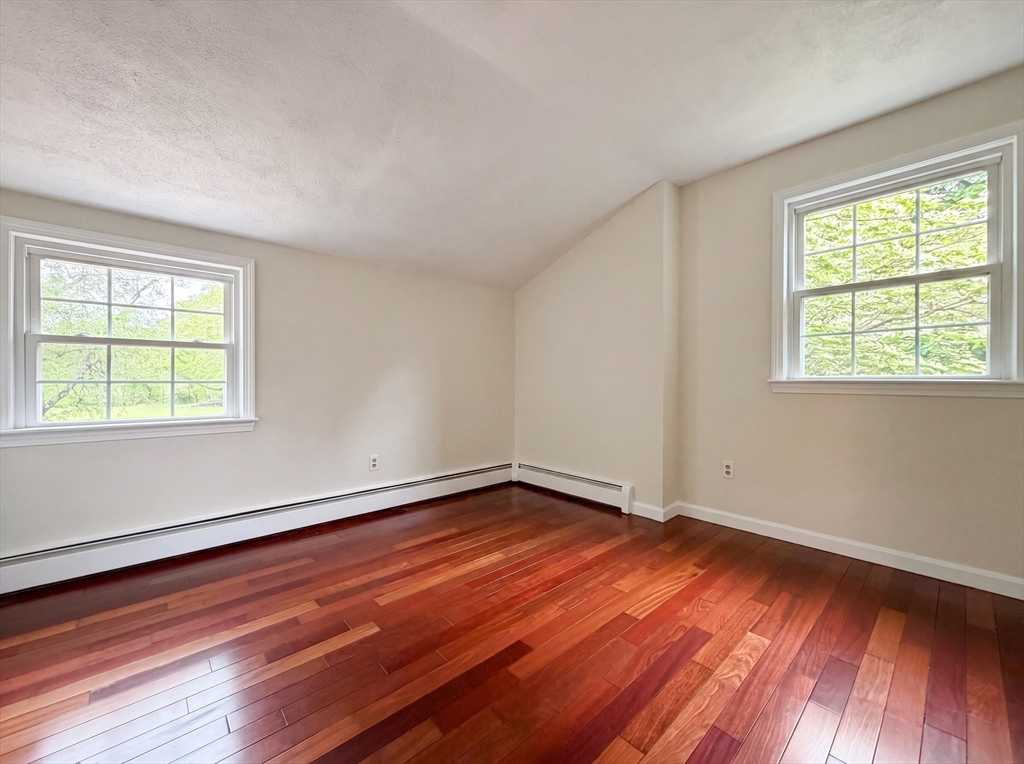 153 High Street Topsfield, MA 01983 - Photo 12 of 36
