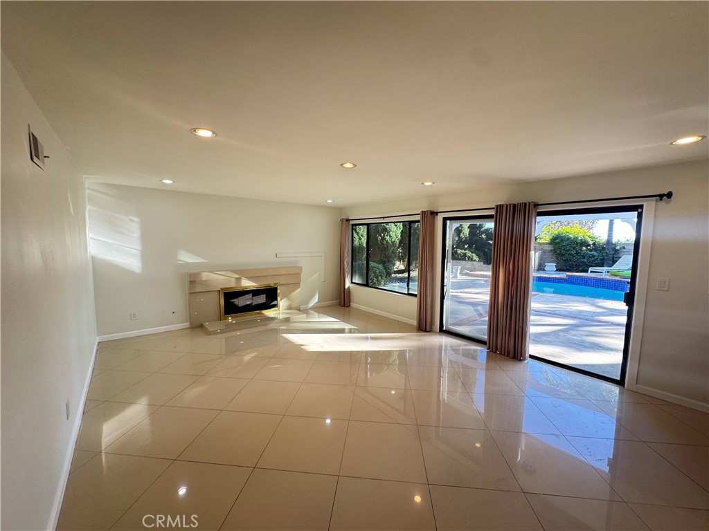 11445 Etiwanda Avenue Porter Ranch, CA 91326 - Photo 9 of 28