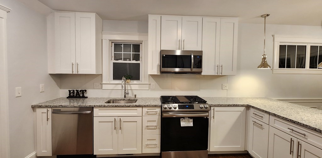 65-67 Flett Road, Unit 65 Belmont, MA 02478 - Photo 9 of 18 Gallery Image 9