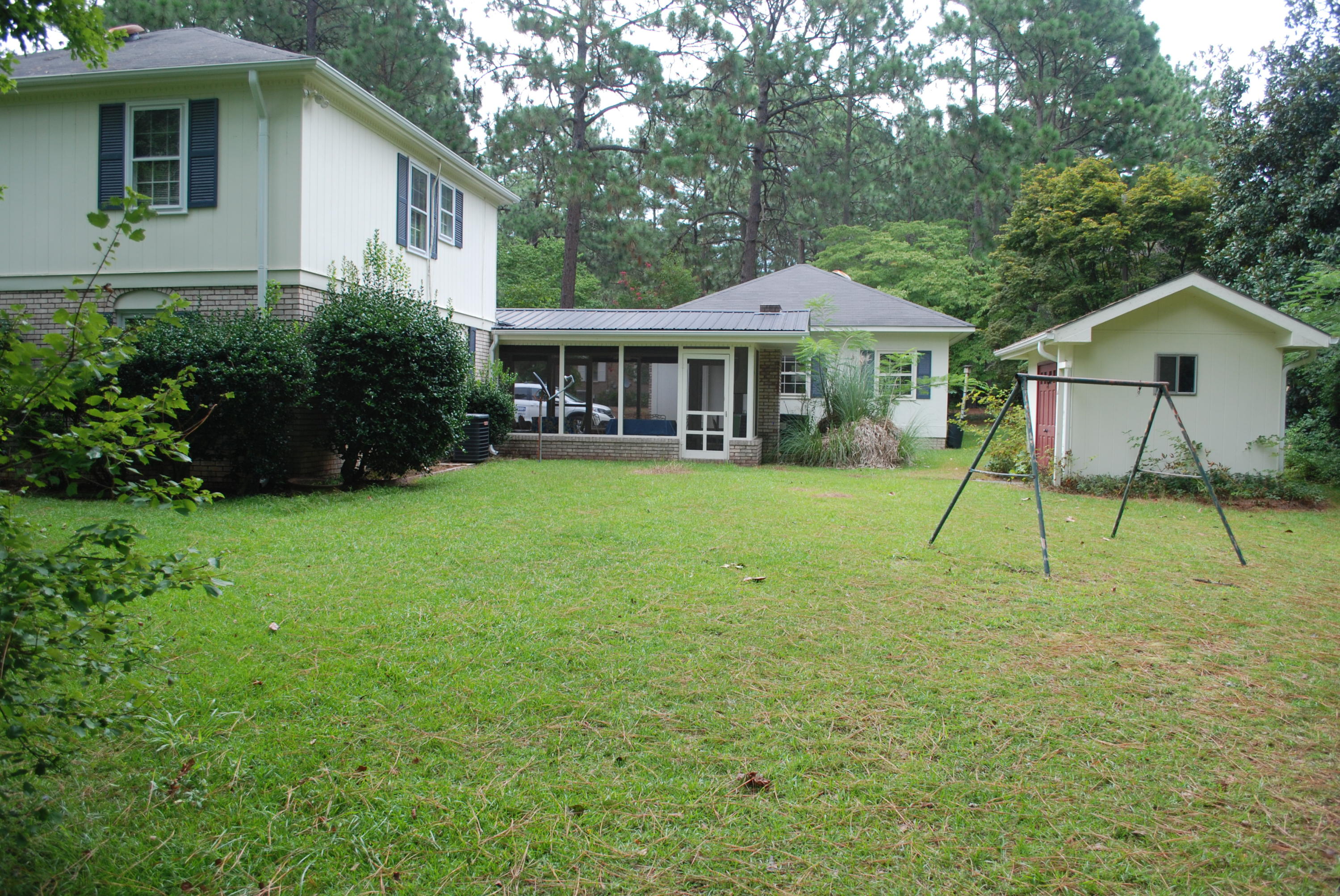 709 John McQueen Road Aberdeen, NC 28315 - Photo 34 of 38 35 Back Yard