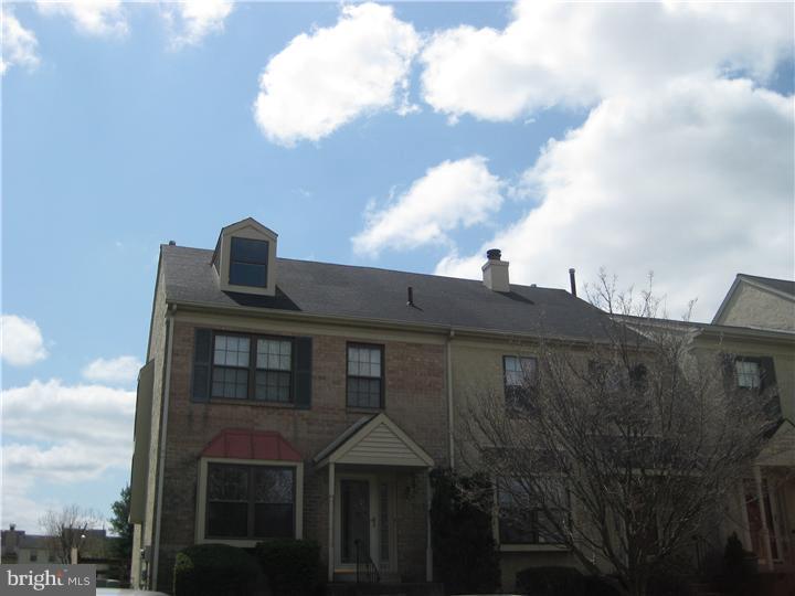 201 Aucott Road Brookhaven, PA 19015 - Photo 1 of 9 Exterior