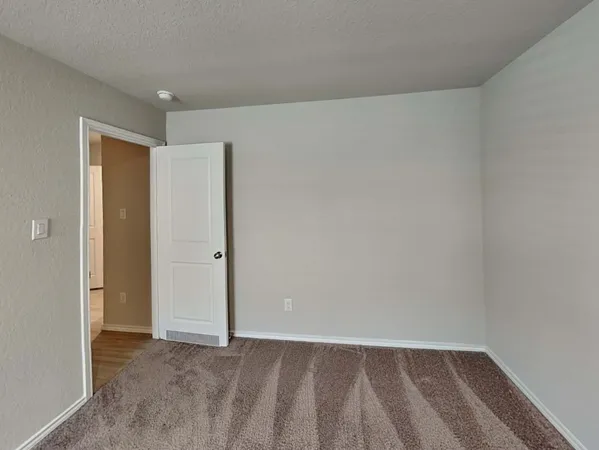 $1,399 | 10622 Varmus Drive, Converse, TX 78109