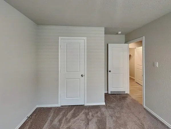 $1,399 | 10622 Varmus Drive, Converse, TX 78109