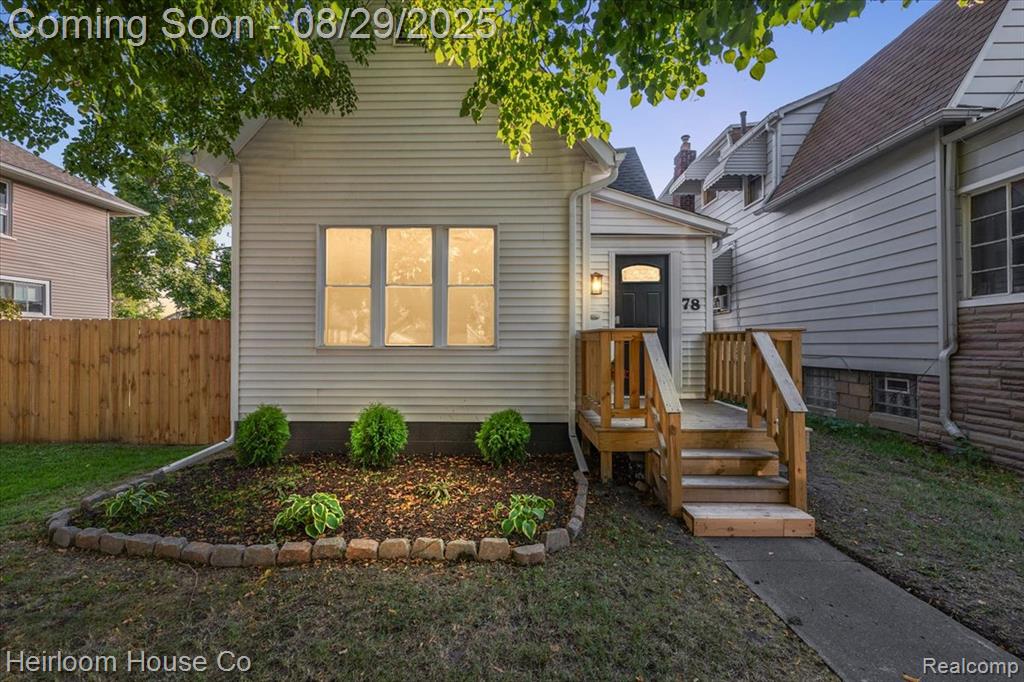 78 Batavia Street River Rouge, MI 48218 - Photo 1 of 35