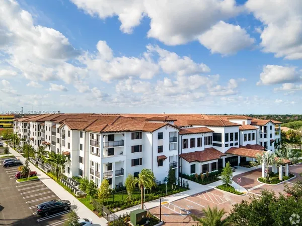 $2,850 | 3991 Northwest 82nd Avenue, Unit 1143, Hollywood, FL 33024