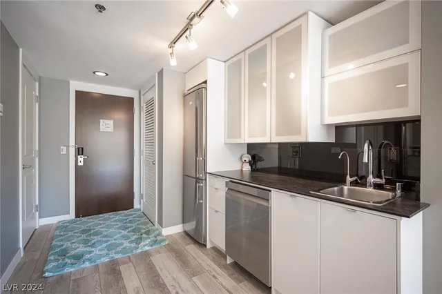 $2,400 | 29 Montelago Boulevard, Unit 343, Henderson, NV 89011