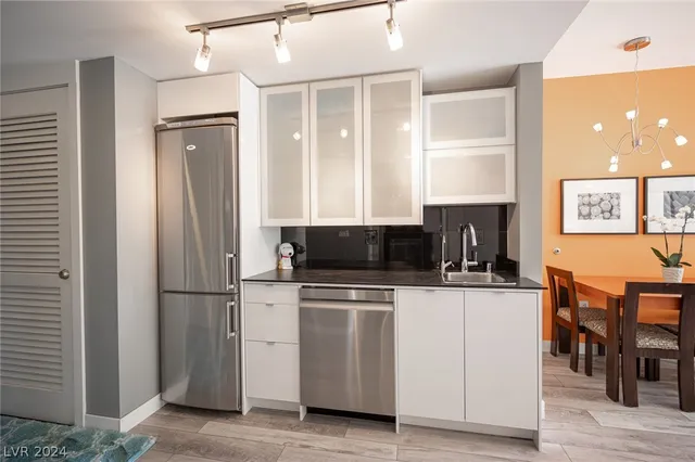 $2,400 | 29 Montelago Boulevard, Unit 343, Henderson, NV 89011