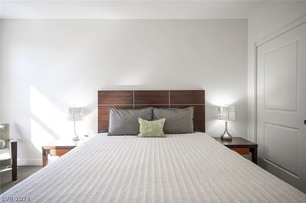 $2,200 | 29 Montelago Boulevard, Unit 343, Henderson, NV 89011