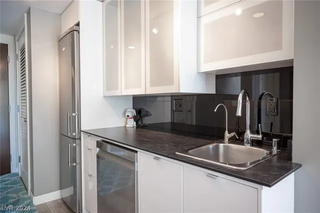 $2,400 | 29 Montelago Boulevard, Unit 343, Henderson, NV 89011