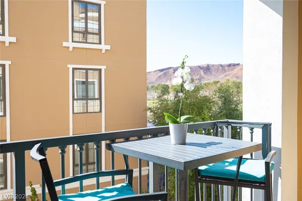 $2,200 | 29 Montelago Boulevard, Unit 343, Henderson, NV 89011