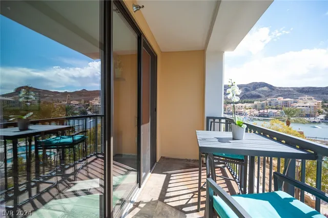 $2,400 | 29 Montelago Boulevard, Unit 343, Henderson, NV 89011