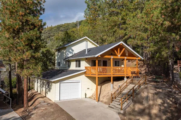 $737,000 | 37745 Marina View Drive, Bass Lake, CA 93604