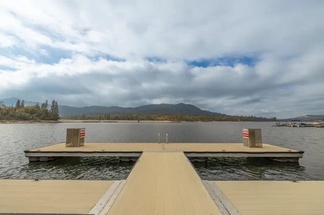 $762,000 | 37745 Marina View Drive, Bass Lake, CA 93604