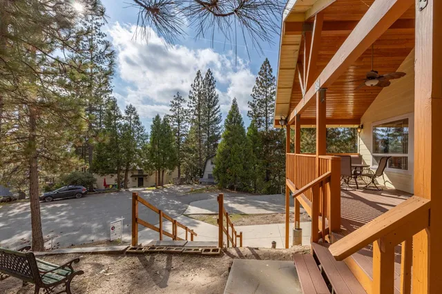 $762,000 | 37745 Marina View Drive, Bass Lake, CA 93604