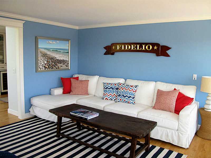 1178 Corn Neck Road Block Island, RI 02807 - Photo 6 of 25 Living Room.