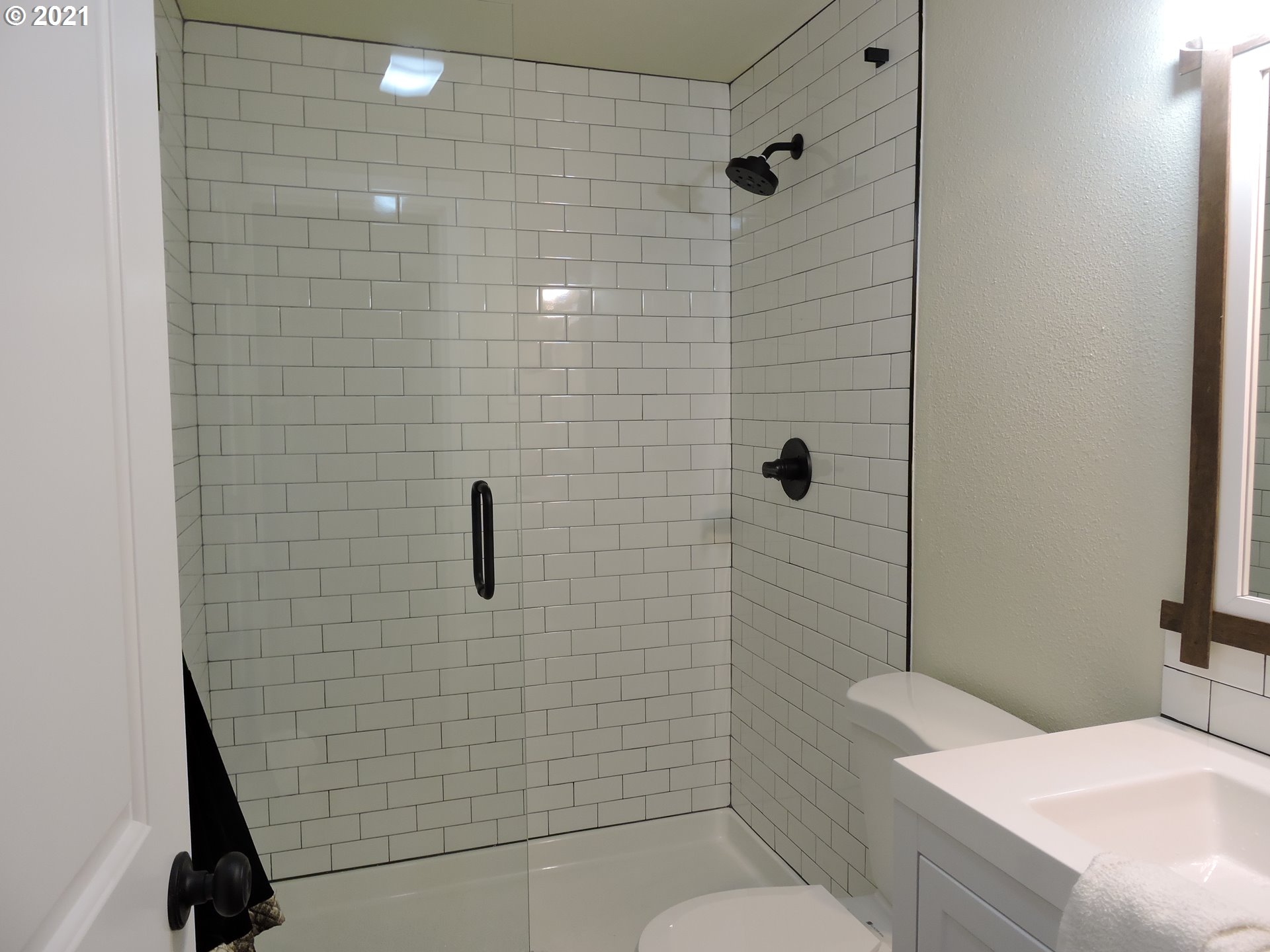 19850 Southwest Pike Street Beaverton, OR 97078 - Photo 26 of 32 Gallery Image 26
