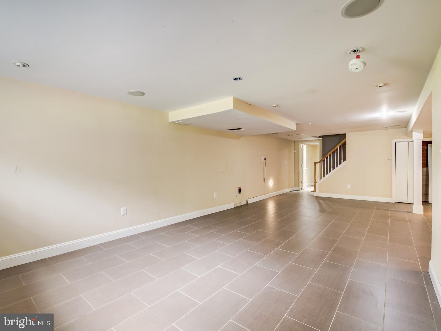 5409 Queensberry Avenue Springfield, VA 22151 - Photo 45 of 57 Gallery Image 45