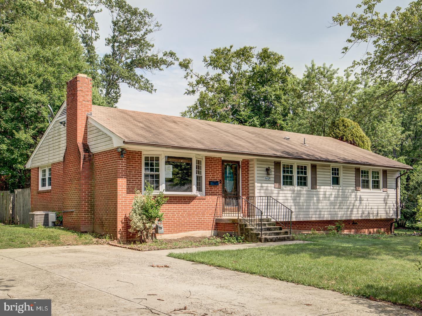 5409 Queensberry Avenue Springfield, VA 22151 - Photo 8 of 57 Gallery Image 8