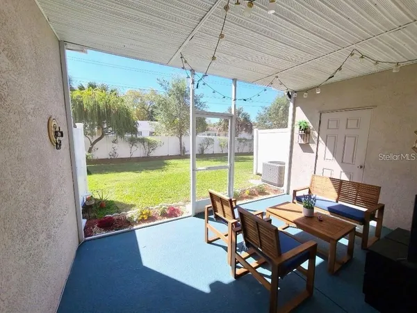 $2,150 | 3936 Yellowstone Circle, Sarasota, FL 34233