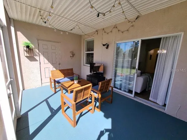 $2,150 | 3936 Yellowstone Circle, Sarasota, FL 34233