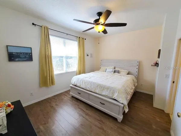 $2,150 | 3936 Yellowstone Circle, Sarasota, FL 34233