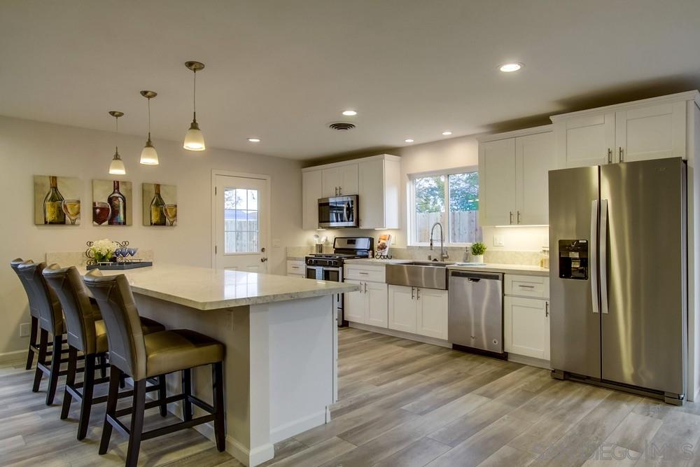 8745 Rhodes Court Santee, CA 92071 - Photo 2 of 17