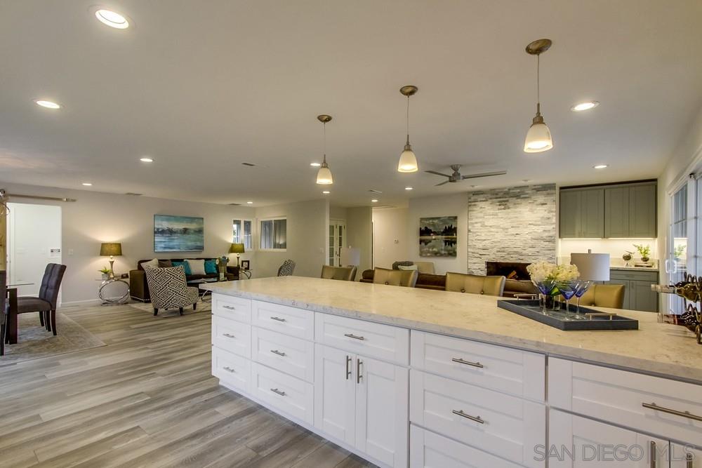 8745 Rhodes Court Santee, CA 92071 - Photo 3 of 17