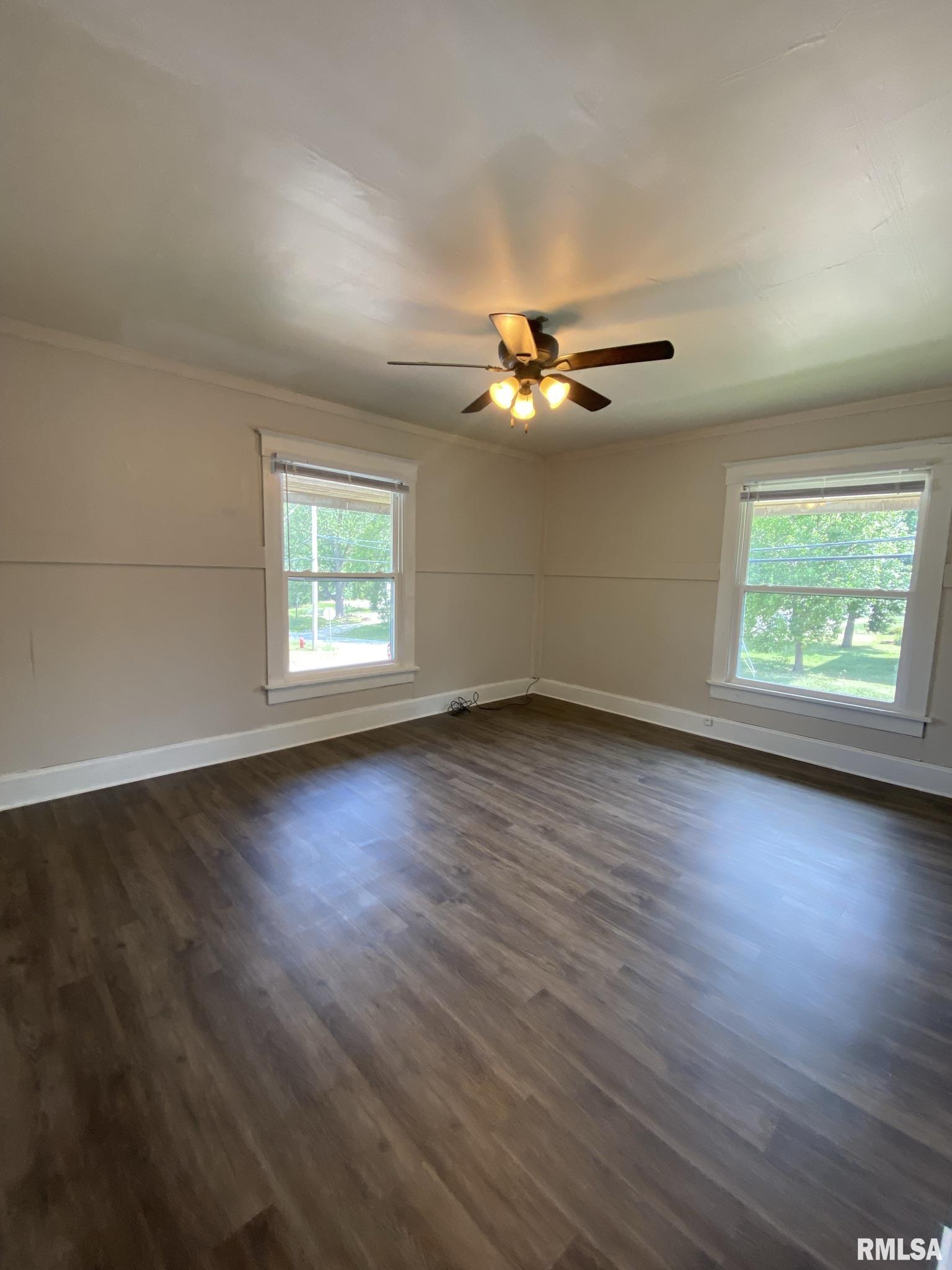 405 West Murray Street Macomb, IL 61455 - Photo 14 of 24