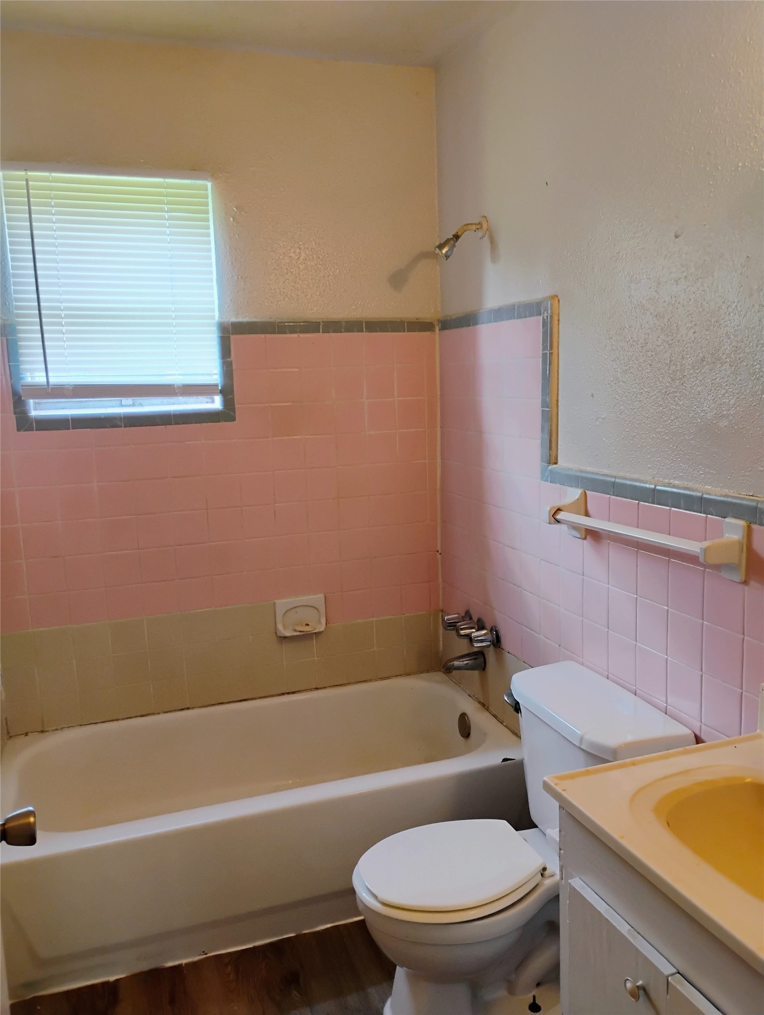 4223 Rockingham Street Houston, TX 77051 - Photo 9 of 14