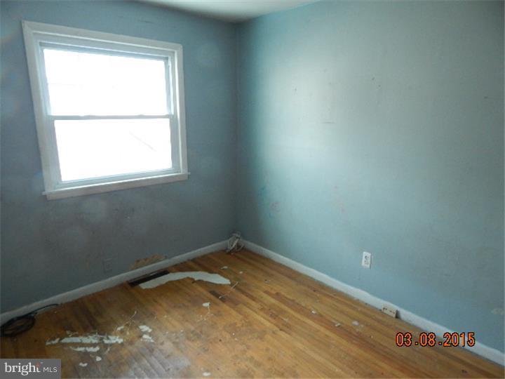 8229 Sheppard Road Pennsauken, NJ 08110 - Photo 5 of 10 Gallery Image 5