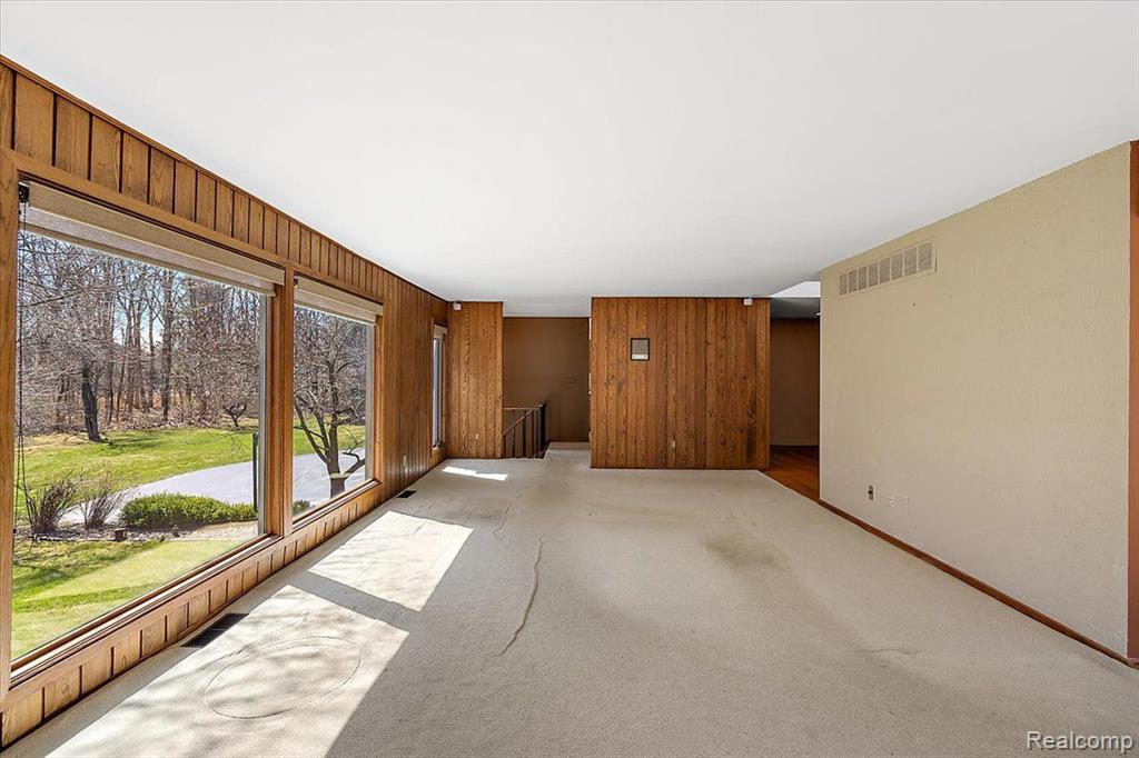 6145 Blue Beech Road Rochester Hills, MI 48306 - Photo 20 of 55